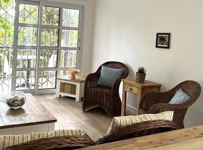 The Runway Bed & Breakfast 4*